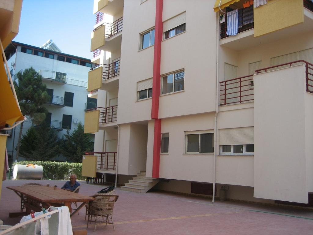 Aldom Apartments Durrës 외부 사진